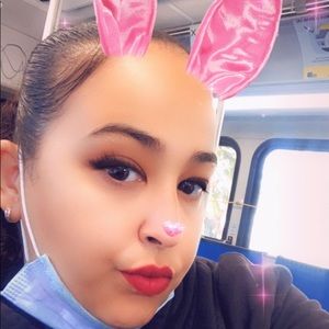 Meet your Posher, Estrella